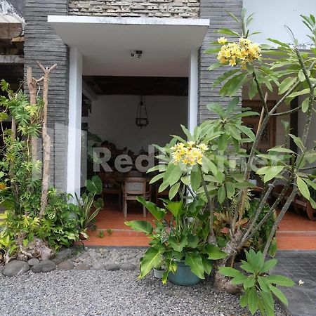 Hotel Ndliman House Near Ugm Jogja Mitra Reddoorz à Kejayan Extérieur photo