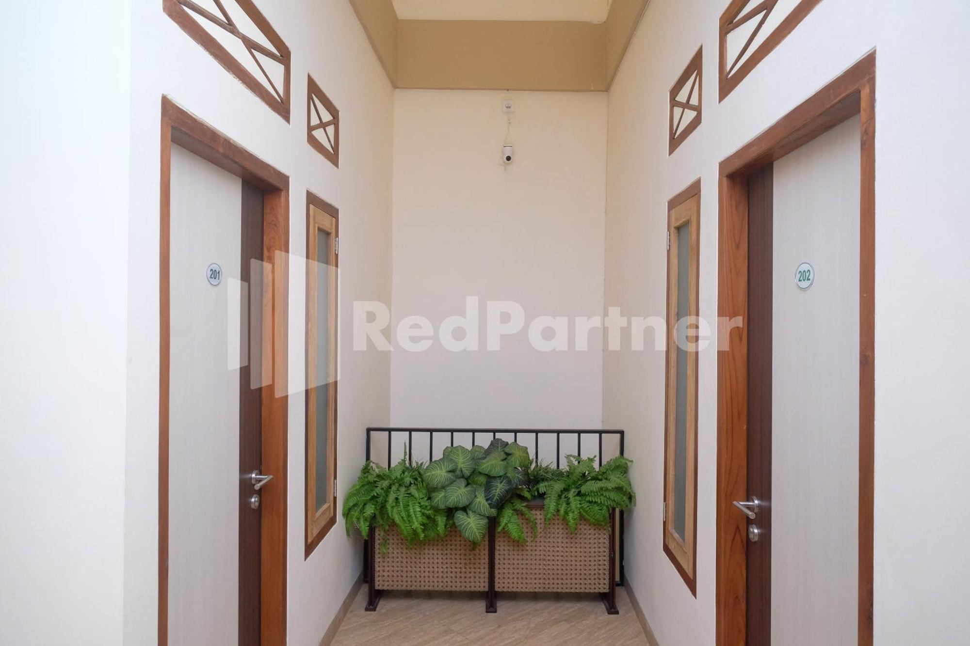Hotel Ndliman House Near Ugm Jogja Mitra Reddoorz à Kejayan Extérieur photo