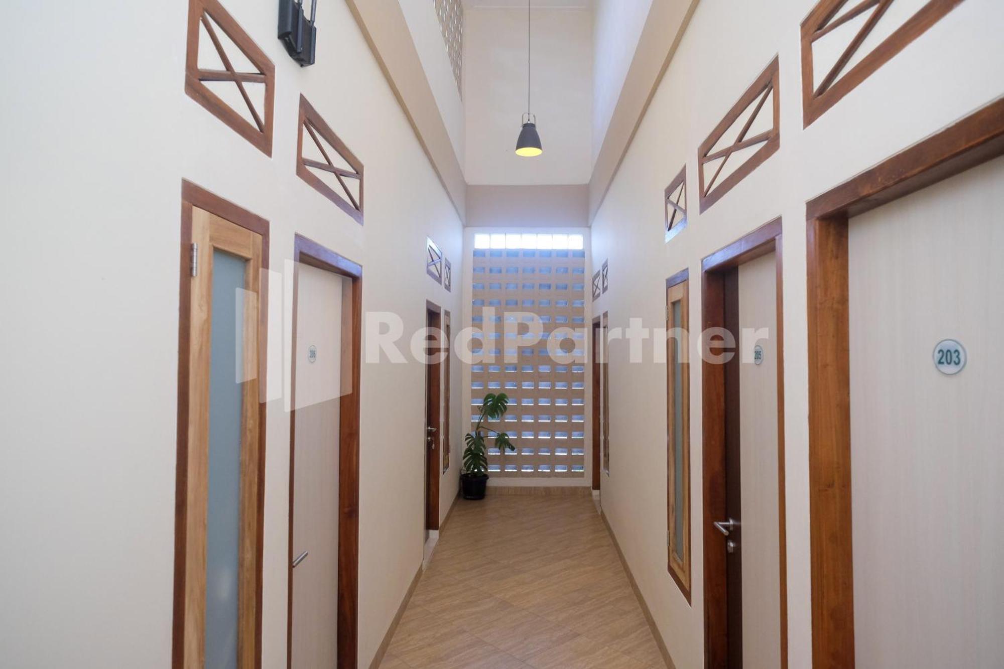 Hotel Ndliman House Near Ugm Jogja Mitra Reddoorz à Kejayan Extérieur photo