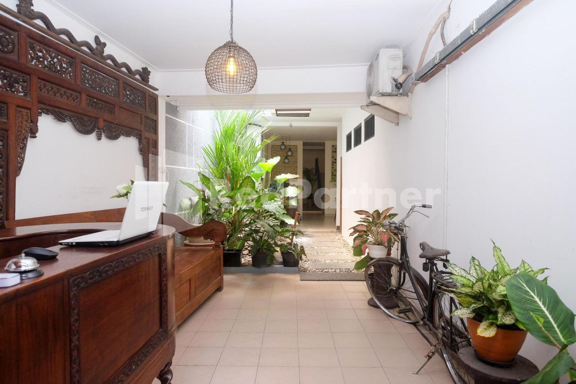 Hotel Ndliman House Near Ugm Jogja Mitra Reddoorz à Kejayan Extérieur photo